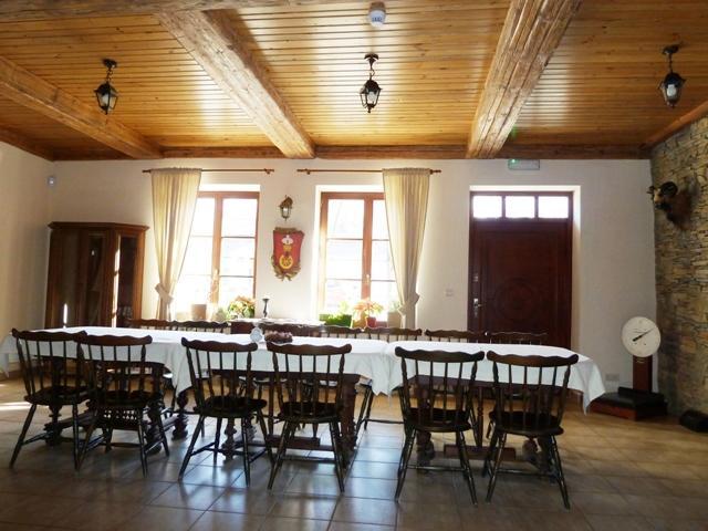 Gosciniec Dworski W Ropie - Pokoje Goscinne Ropa Dış mekan fotoğraf